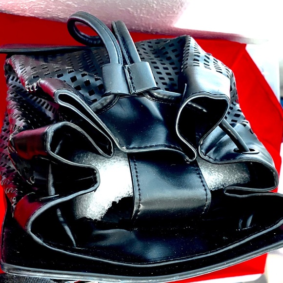 Zara shiny black leather caged cut out backpack purse. - Picture 11 of 11